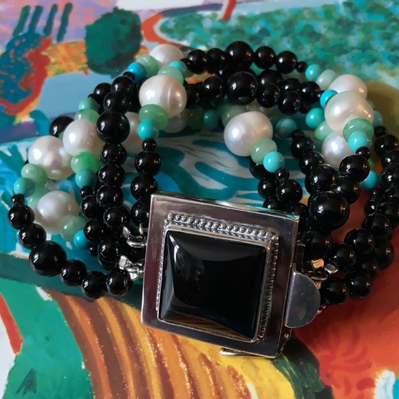 Statement Bracelet - Picture 13 of 14